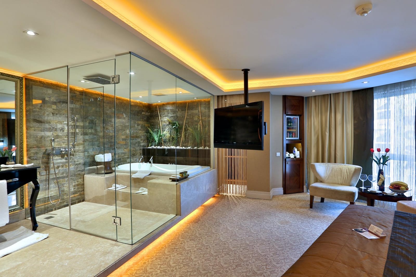 Hotel Zurich Istanbul Corner Suite