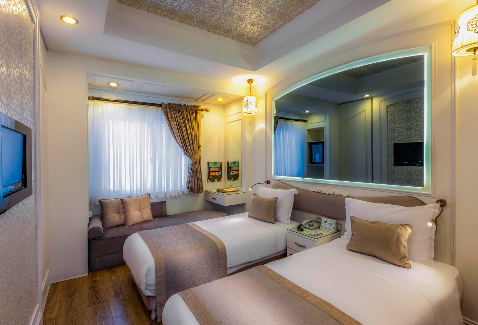Yasmak Sultan Hotel Single Room