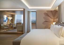 Mövenpick Hotel Istanbul Bosphorus Двухместный номер «Джуниор» с 1 двуспальной кроватью, 1 односпальная кровать