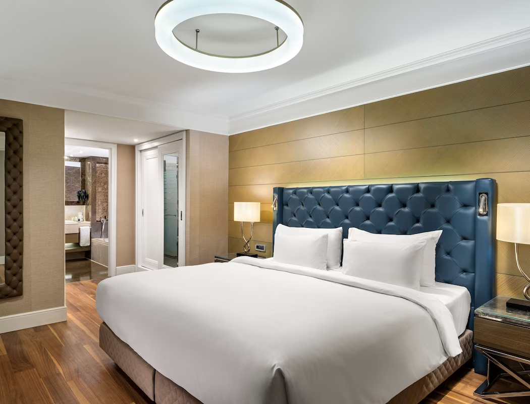 Radisson Blu Hotel Улучшенный люкс (Lounge Access)