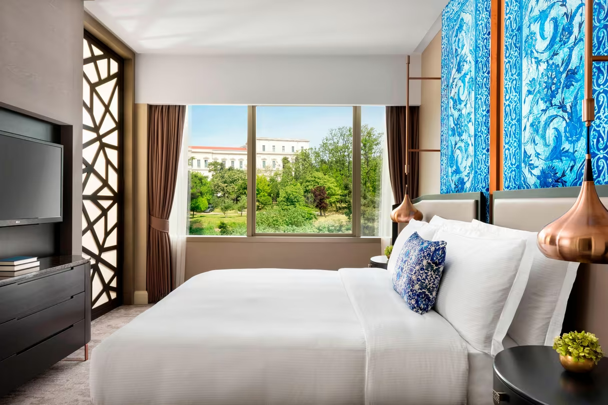 The Ritz-Carlton, Istanbul Клубный люкс, 1 спальня, вид на парк