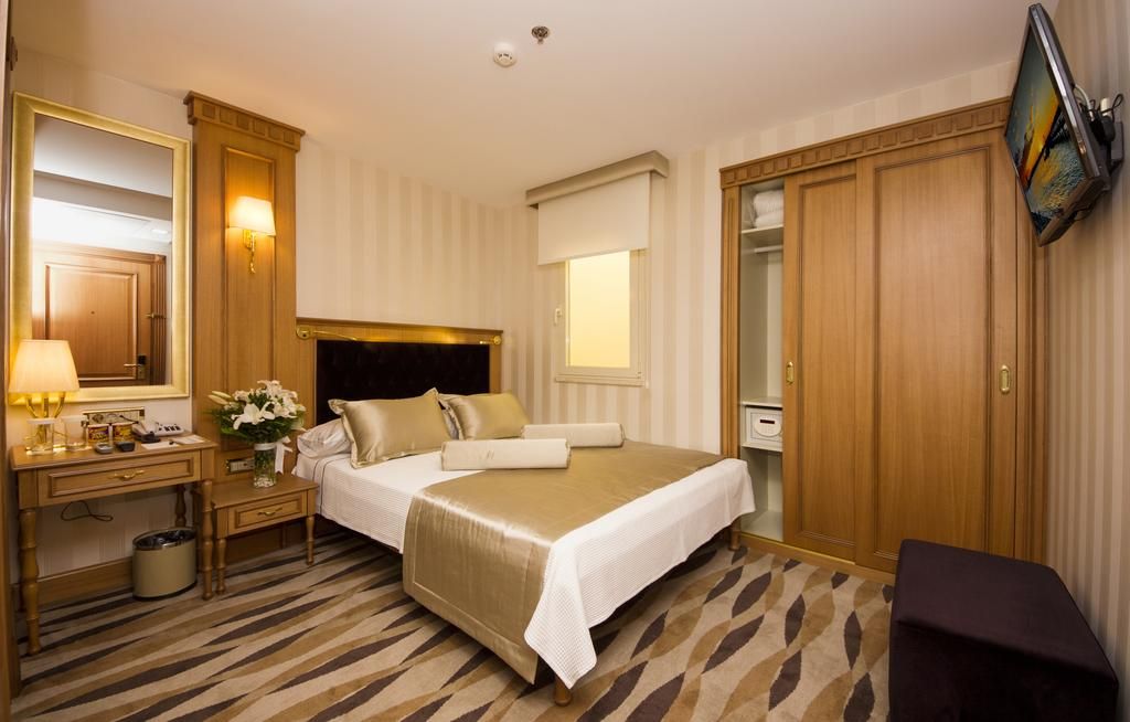 Aprilis Hotel Double Room