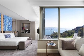 The Ritz-Carlton premium king room