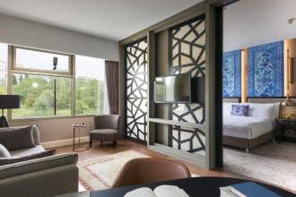 The Ritz-Carlton Park One-Bedroom Suite