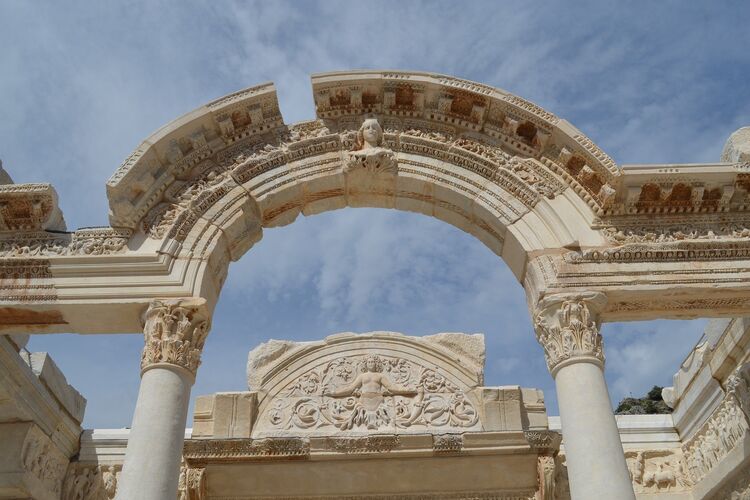 Галлиполи  - Троя - Пергамум - Эфес